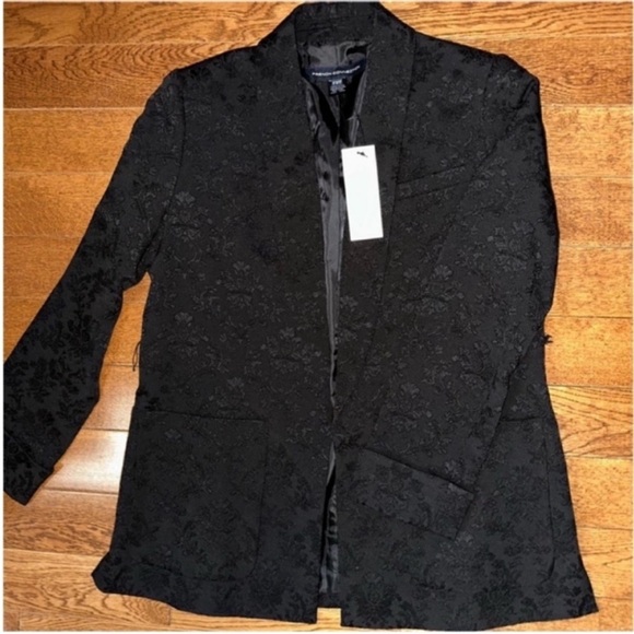 Embroidered blazer - Picture 1 of 9